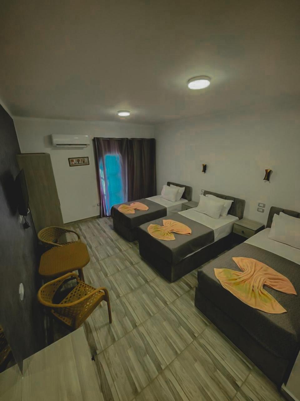 Park Plaza *